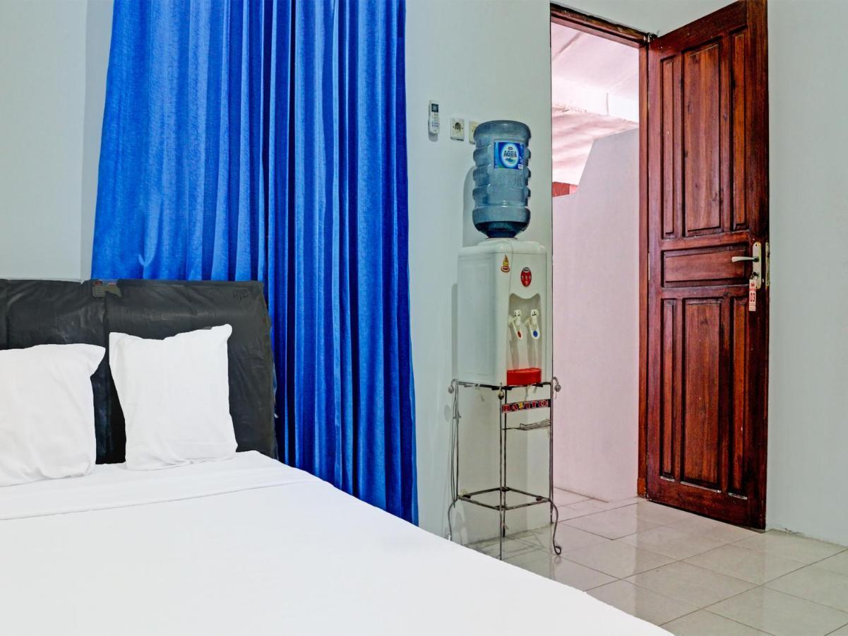 Oyo 91416 Puri 88 Homestay Купанг Экстерьер фото